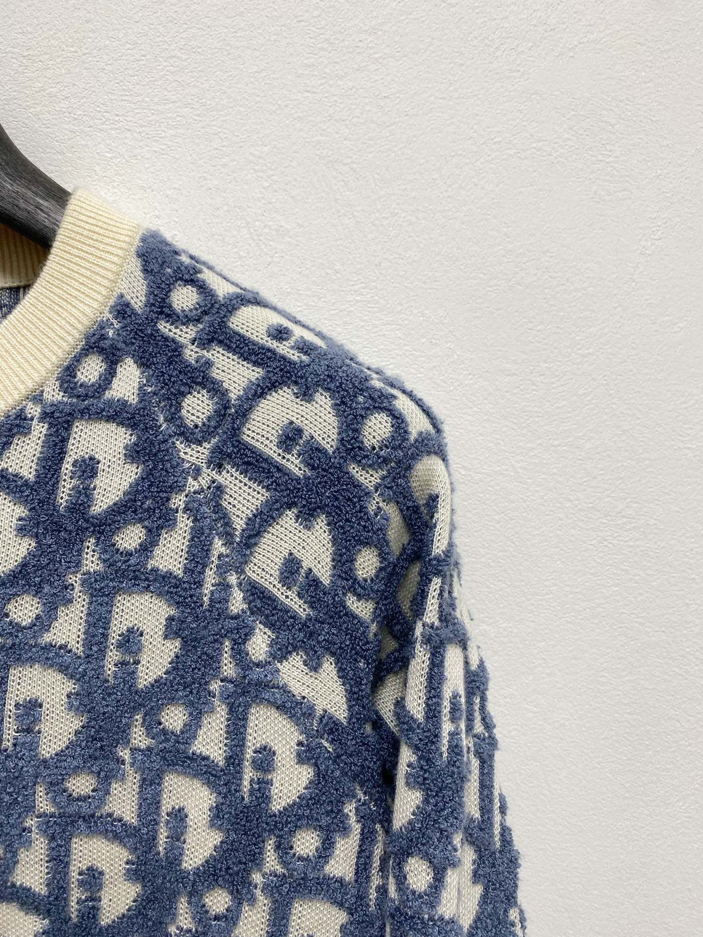 All-over lettering jacquard sweater