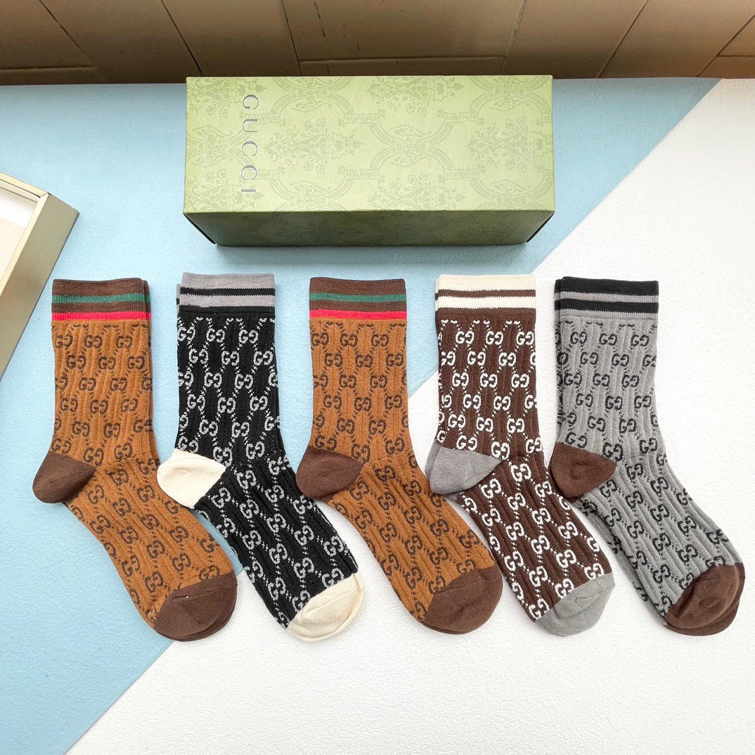 SOCKS  5 PACK