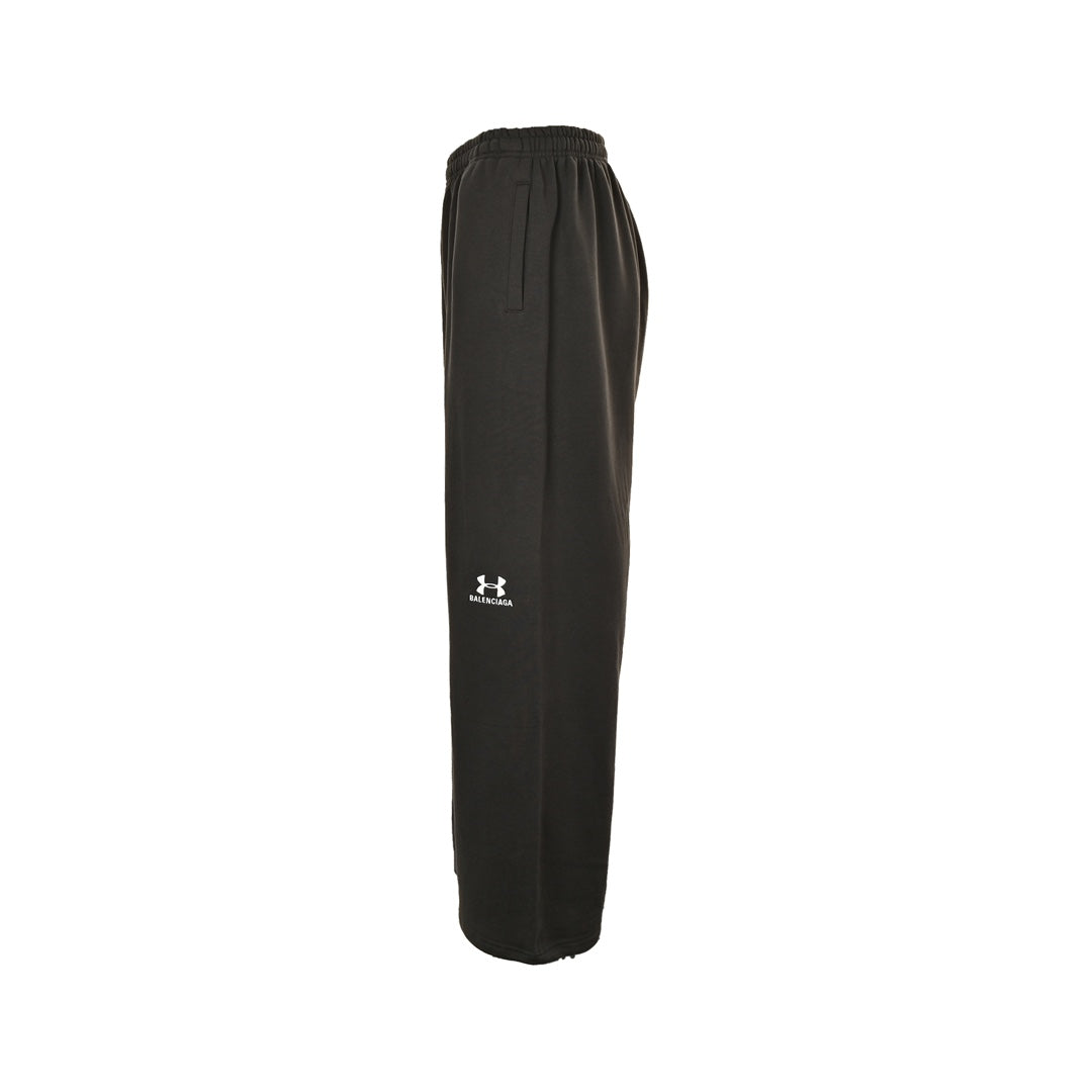 Under Armour zip-up trousers